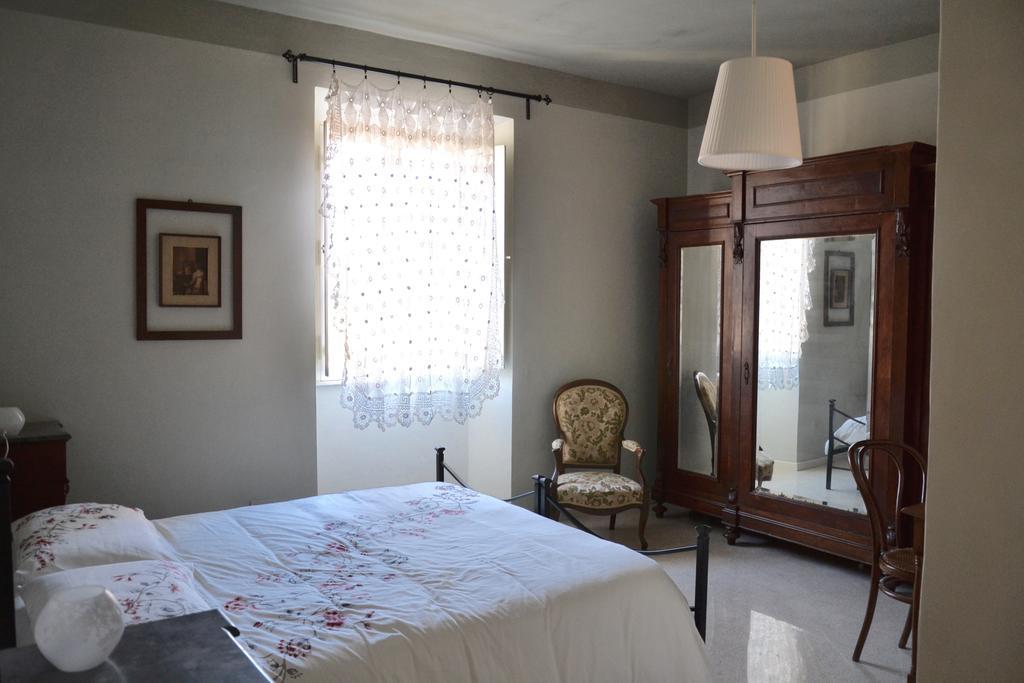 B&B I Due Gelsi Monte Libretti Стая снимка